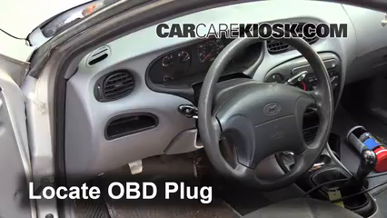 1999 Hyundai Elantra GL 2.0L 4 Cyl. Sedan (4 Door) Compruebe la luz del motor Diagnosticar